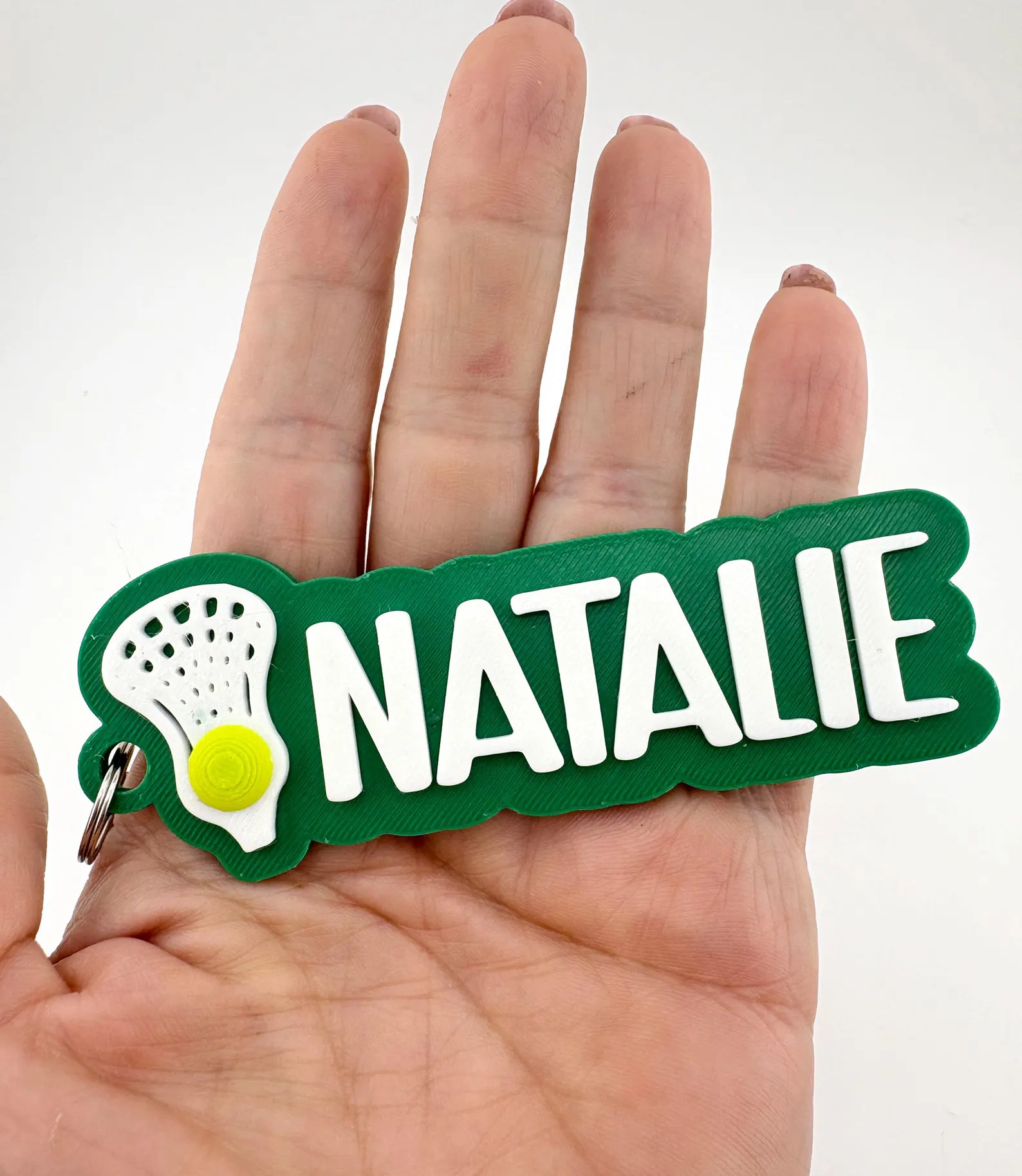 Personalized  Name Tag Keychai - Sports Equipment And Names 评论和价格
